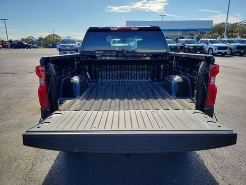 New 2026 Chevrolet Silverado 1500 Custom RWD image 17