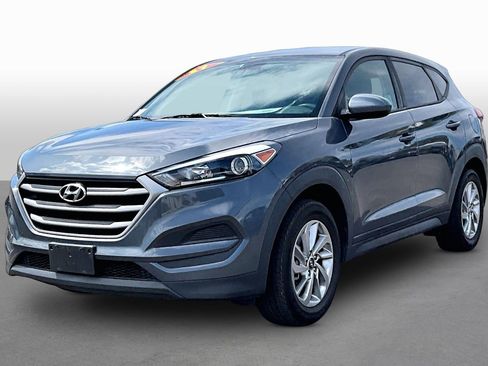 Used 2017 Hyundai Tucson SE FWD image 1
