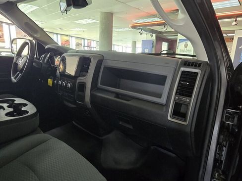 Used 2014 RAM 1500 Express AWD/4WD image 13
