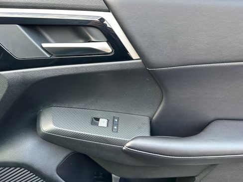 Used 2024 Mitsubishi Outlander SE image 21