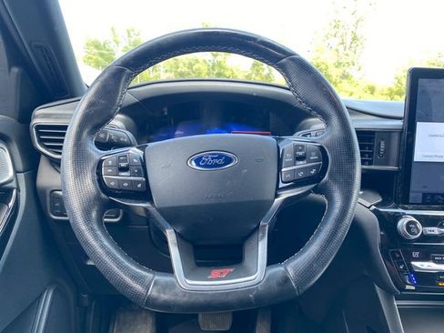 Used 2021 Ford Explorer ST w/ Equipment Group 401A AWD/4WD image 25