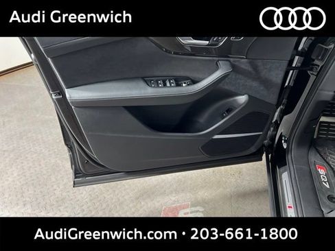 Used 2023 Audi SQ7 Prestige w/ Prestige Package AWD/4WD image 18