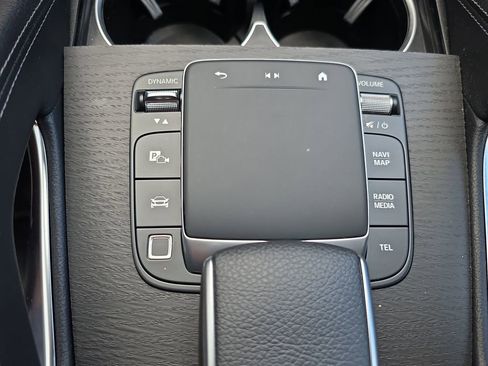 Certified 2025 Mercedes-Benz GLE 350 4MATIC image 25