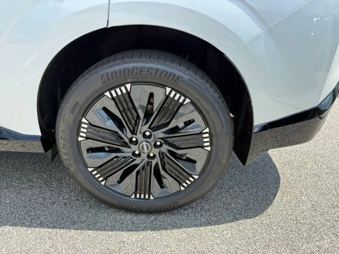 New 2026 Nissan Murano Platinum w/ Cargo Package AWD/4WD image 12