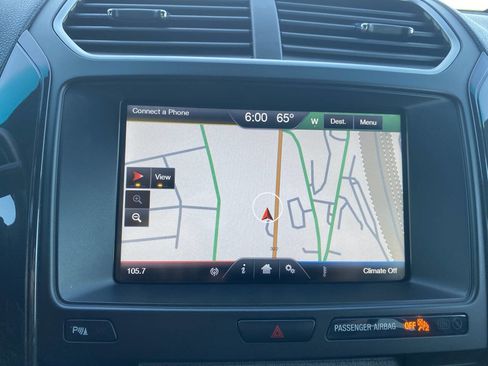 Used 2016 Ford Explorer XLT w/ Equipment Group 202A image 37