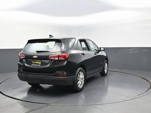 Used 2024 Chevrolet Equinox LS image 4