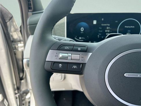 New 2026 Hyundai Tucson Limited image 32