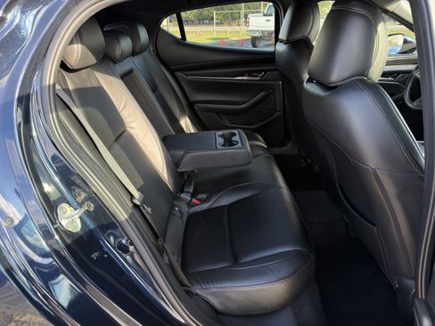 Used 2020 MAZDA MAZDA3 Hatchback image 35