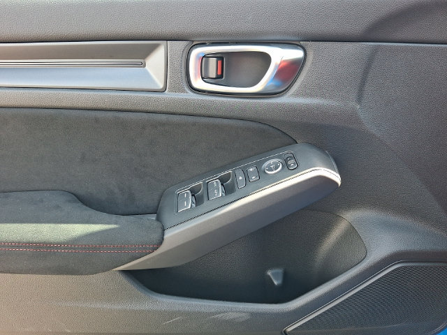 Used 2025 Honda Civic Type R image 12