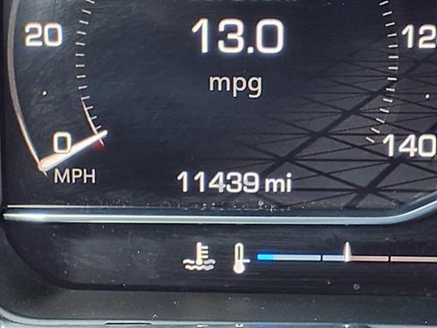 Used 2024 GMC Sierra 1500 Elevation image 35