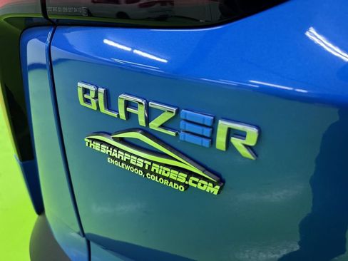 Used 2024 Chevrolet Blazer EV LT AWD/4WD image 12