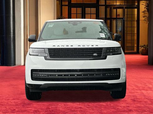 New 2026 Land Rover Range Rover SE image 7