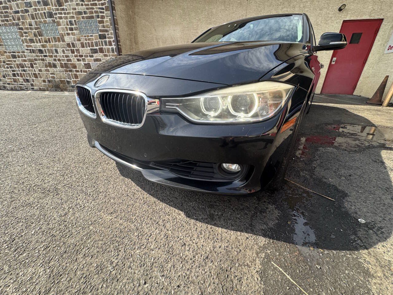 Used 2015 BMW 335i xDrive Sedan AWD/4WD image 12