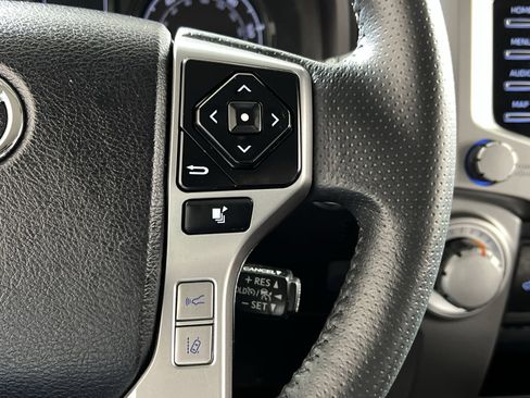 Used 2024 Toyota 4Runner SR5 image 29