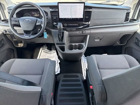 Used 2025 Ford Transit 350 XLT RWD image 13