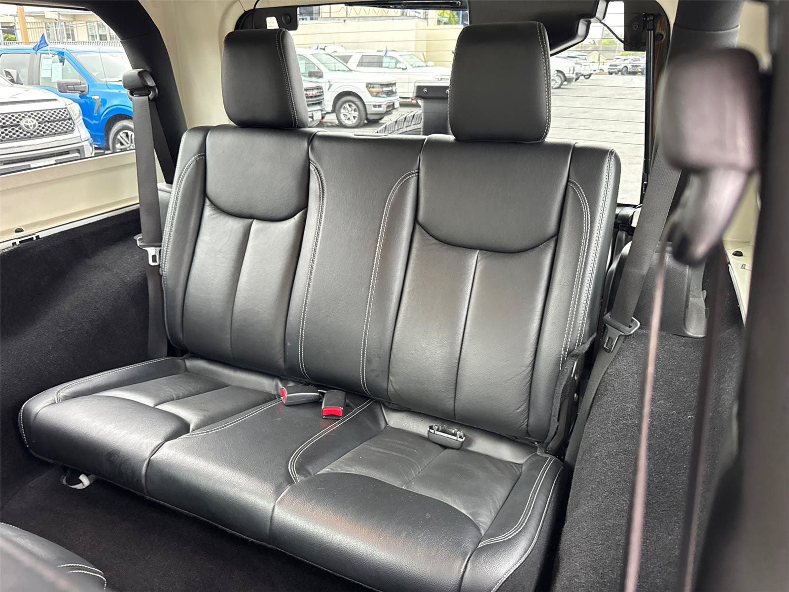 Used 2017 Jeep Wrangler Rubicon AWD/4WD image 19