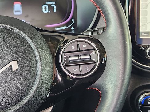 Used 2025 Kia Soul GT-Line FWD image 32