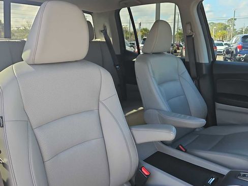 Used 2023 Honda Ridgeline RTL-E image 27