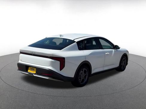 Used 2026 Kia K4 FWD image 12