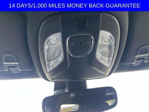 Used 2024 Jeep Compass Latitude AWD/4WD image 22