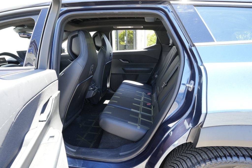 Used 2023 Fisker Ocean Extreme AWD/4WD image 26