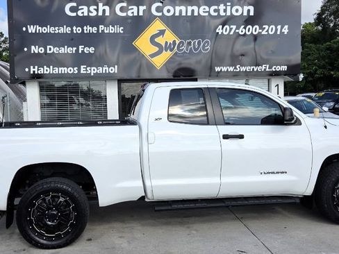 Used 2018 Toyota Tundra SR5 w/ SR5 Upgrade Package AWD/4WD image 7