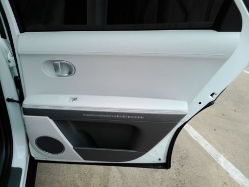 Used 2022 Hyundai Ioniq 5 SEL w/ Cargo Package RWD image 23