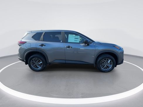 New 2026 Nissan Rogue S image 9