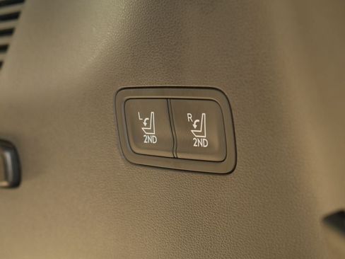 Used 2025 Hyundai Santa Fe SEL AWD/4WD image 21