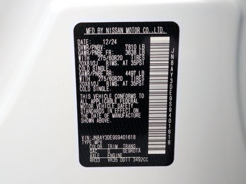 Used 2025 Nissan Armada PRO-4X w/ Pro-4X Premium Package image 41