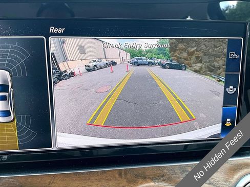 Used 2018 Mercedes-Benz E 400 4MATIC Sedan w/ Premium 1 Package image 18