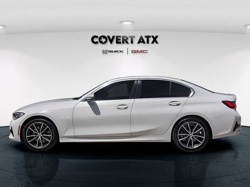 Used 2022 BMW 330i Sedan w/ Premium Package 2 RWD image 5