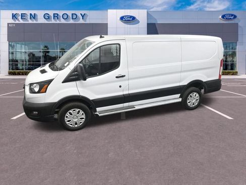 Used 2025 Ford Transit 250 Low Roof w/ Exterior Upgrade Package RWD image 17