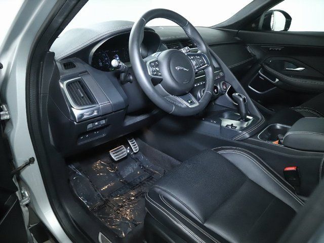 Used 2020 Jaguar E-PACE R-Dynamic S AWD/4WD image 16