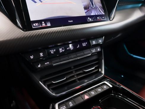 Used 2022 Audi RS e-tron GT w/ Carbon Performance Package image 23