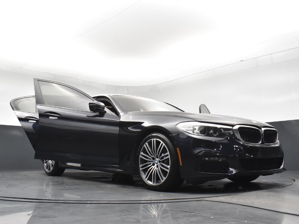 Used 2019 BMW 530i xDrive AWD/4WD image 29