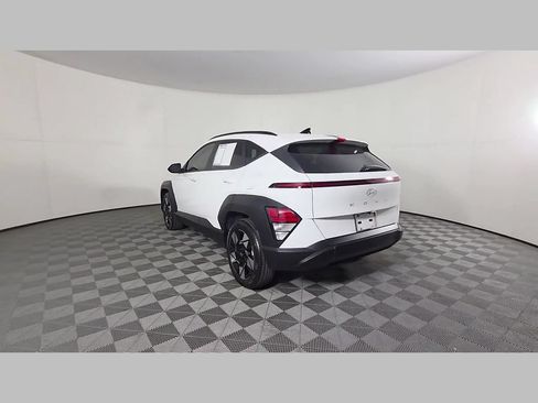 Used 2024 Hyundai Kona SEL FWD image 42