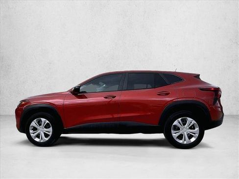 Used 2024 Chevrolet Trax LS FWD image 6