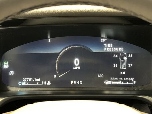 Used 2023 Lincoln Aviator AWD w/ Premium Package image 20