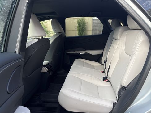 Used 2024 Lexus RX 350 Premium w/ Convenience Package AWD/4WD image 31