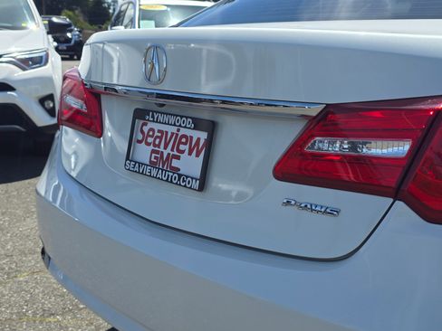 Used 2016 Acura RLX w/ Technology Package FWD image 13