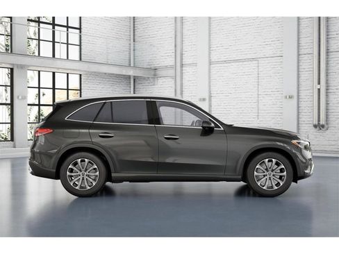 New 2026 Mercedes-Benz GLC 300 4MATIC image 2