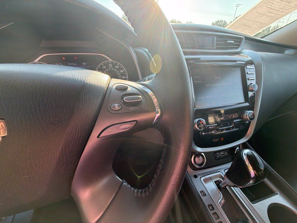 Used 2023 Nissan Murano SV AWD/4WD image 15