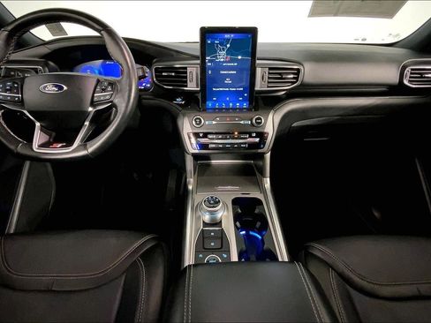 Used 2020 Ford Explorer ST w/ ST Street Pack image 16