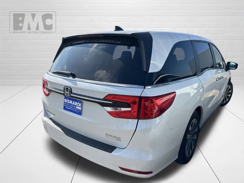 Used 2023 Honda Odyssey EX-L image 4