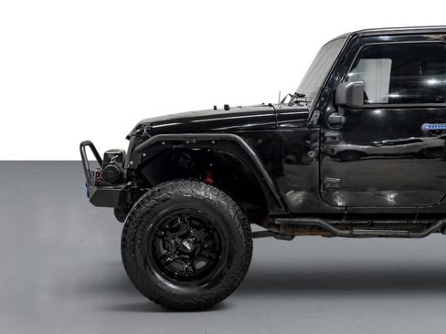 Used 2013 Jeep Wrangler Unlimited Sport AWD/4WD image 10