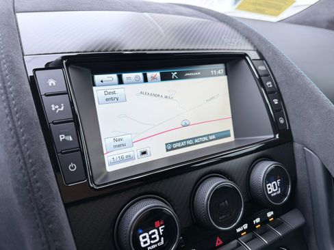 Used 2017 Jaguar F-TYPE SVR image 21