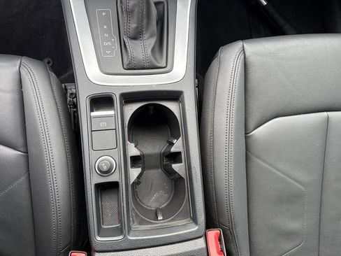 Used 2025 Audi Q3 2.0T Premium Plus w/ Premium Plus Package image 19