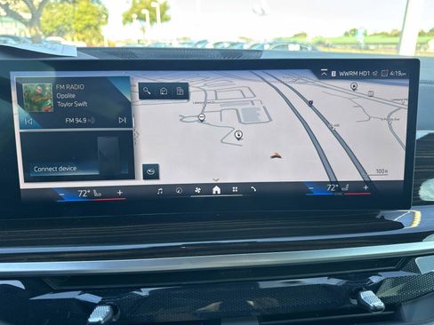 Used 2025 BMW X5 xDrive50e w/ Parking Assistance Package image 22