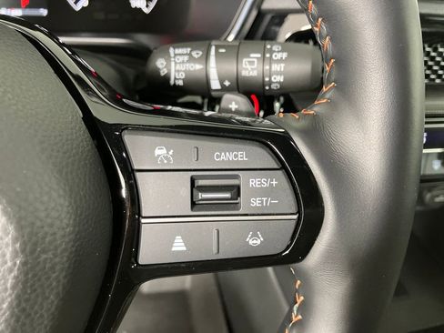 Used 2025 Honda CR-V Sport Touring image 17